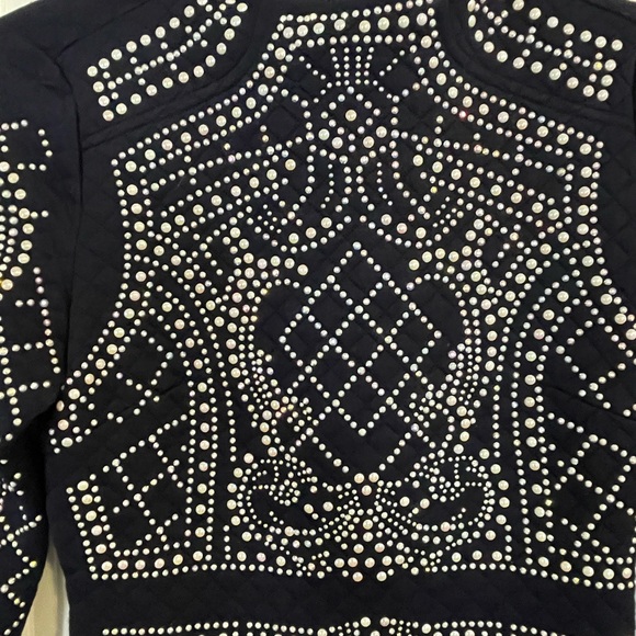 Stylish and sexy, fitted, beaded dress quilted fabric with some stretch - Picture 3 of 4